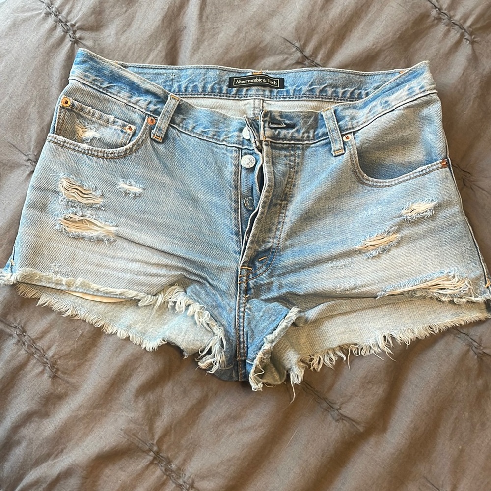 A&F high rise denim short